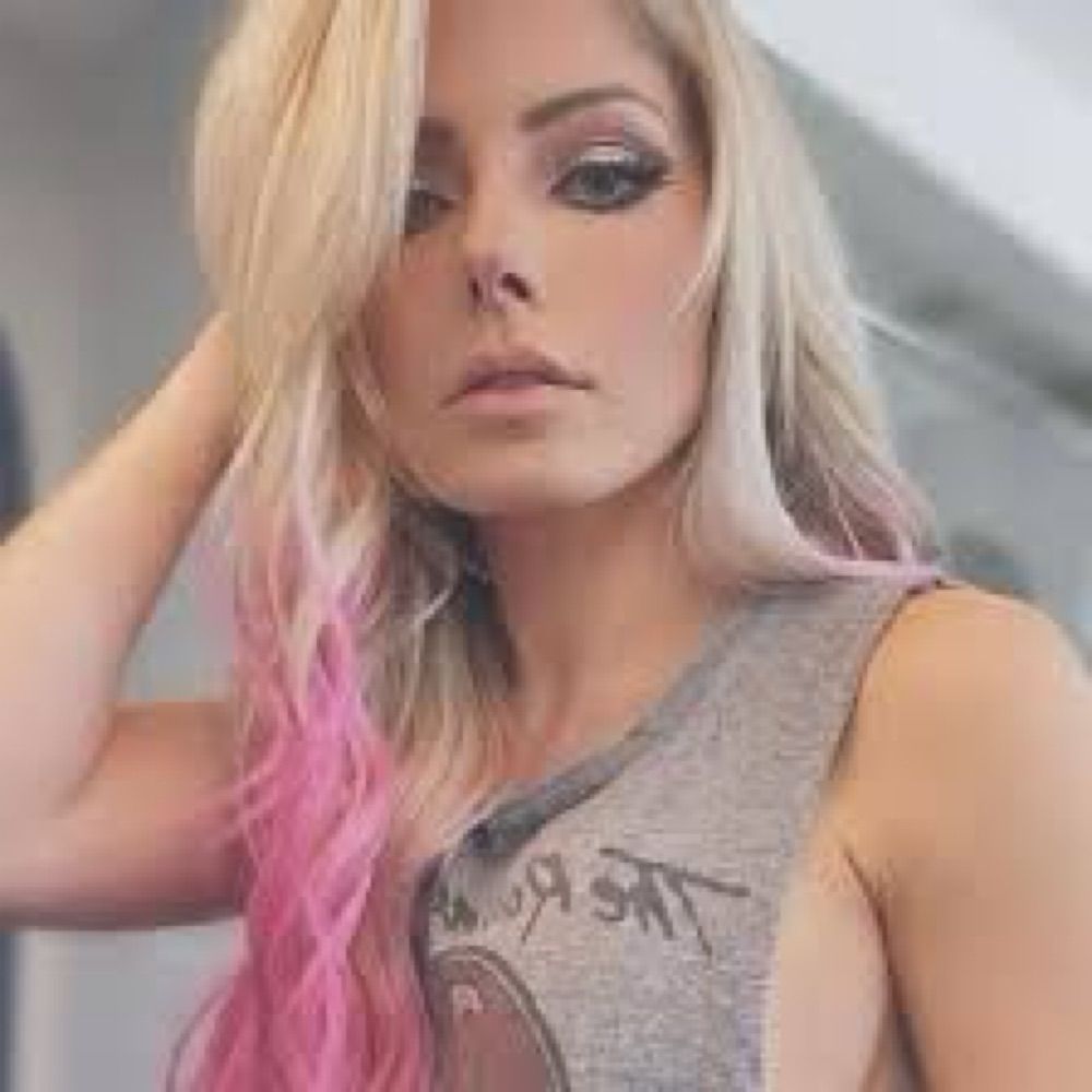 Phoebe “Sapphire” Taylor