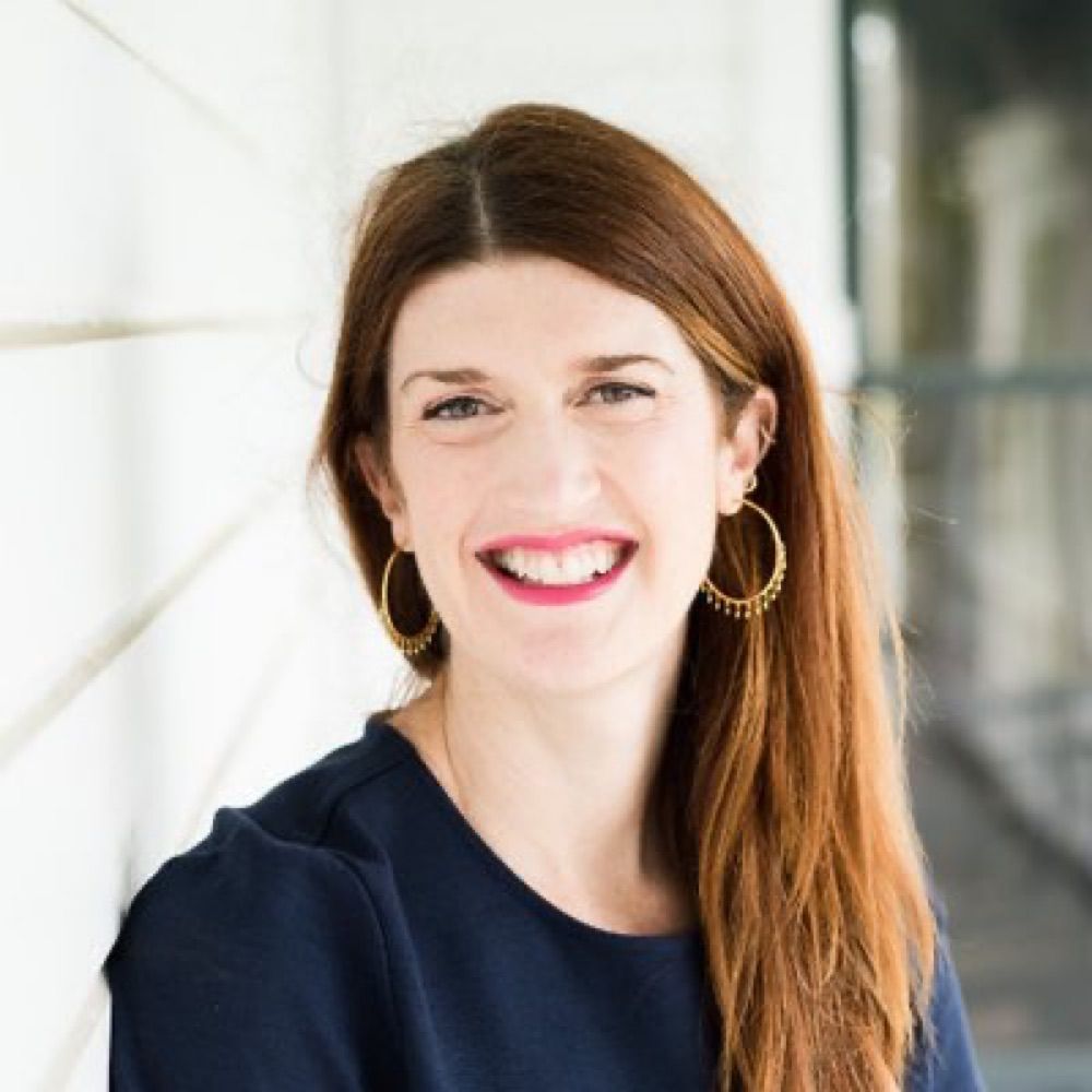 Laura Ellis