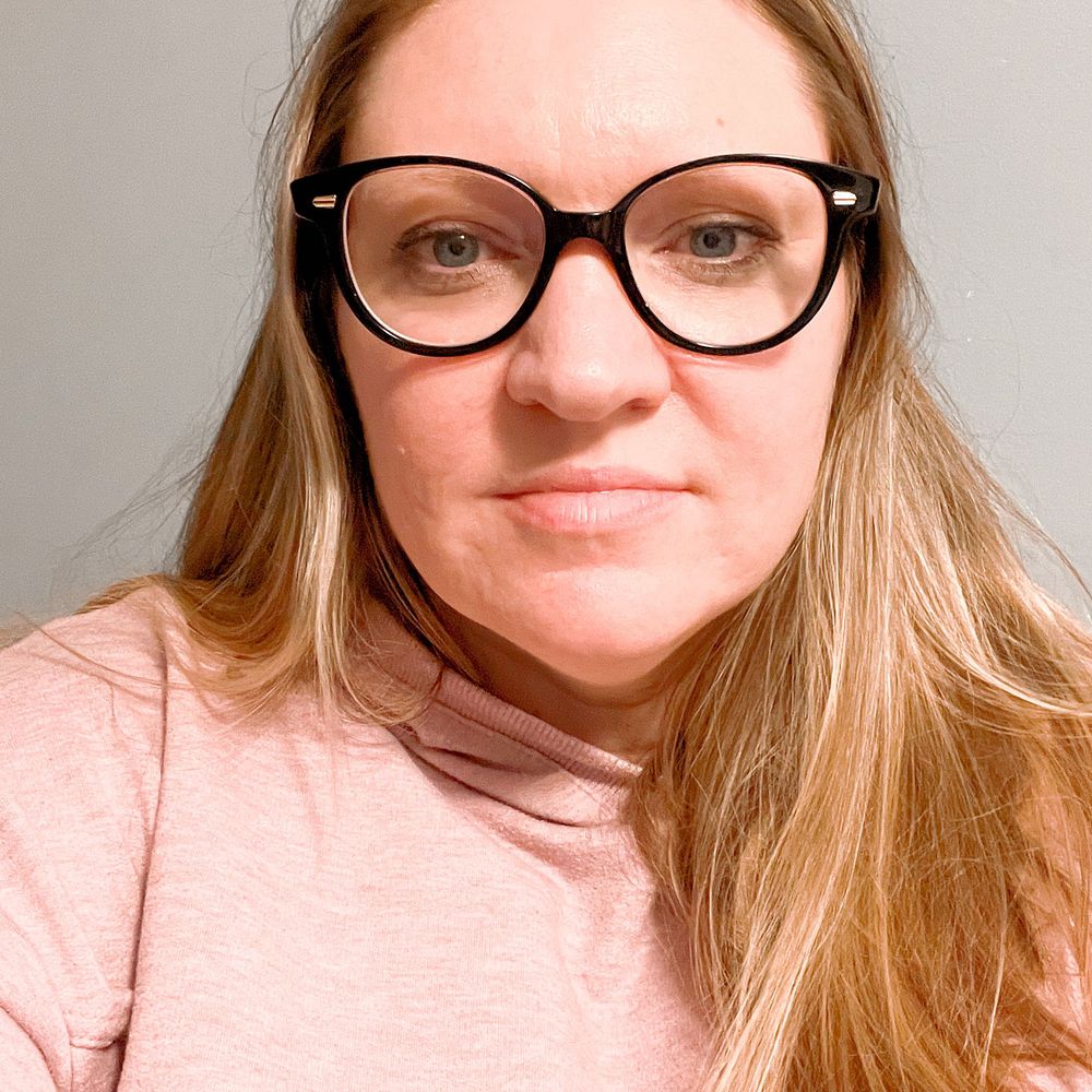 Sarah Barker