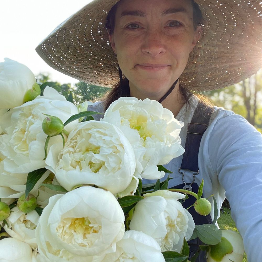 Emma, Farmer-Florist