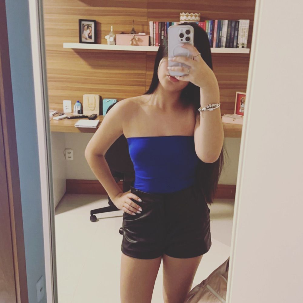 laura