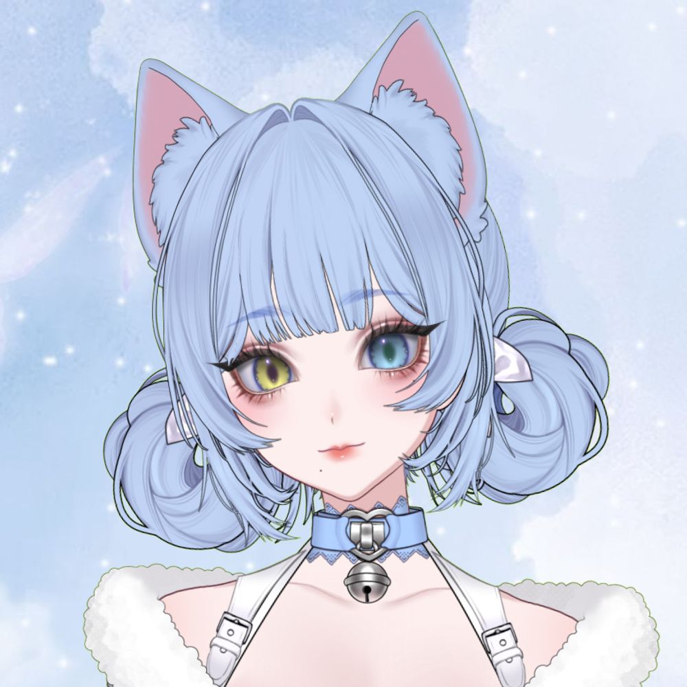 Emi 🧋📜🎲🌚