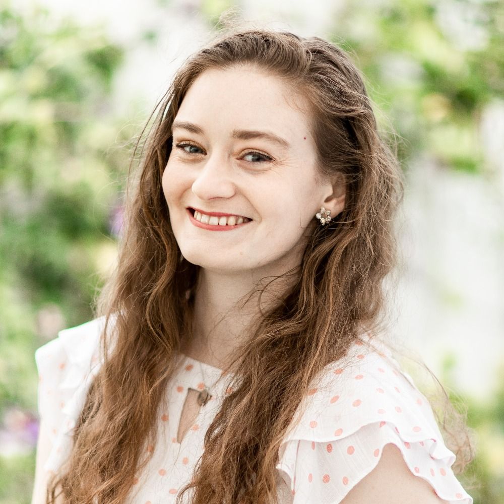 Alexandra Overy