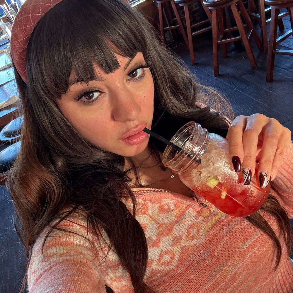 Sasha Pearl آميرة علي