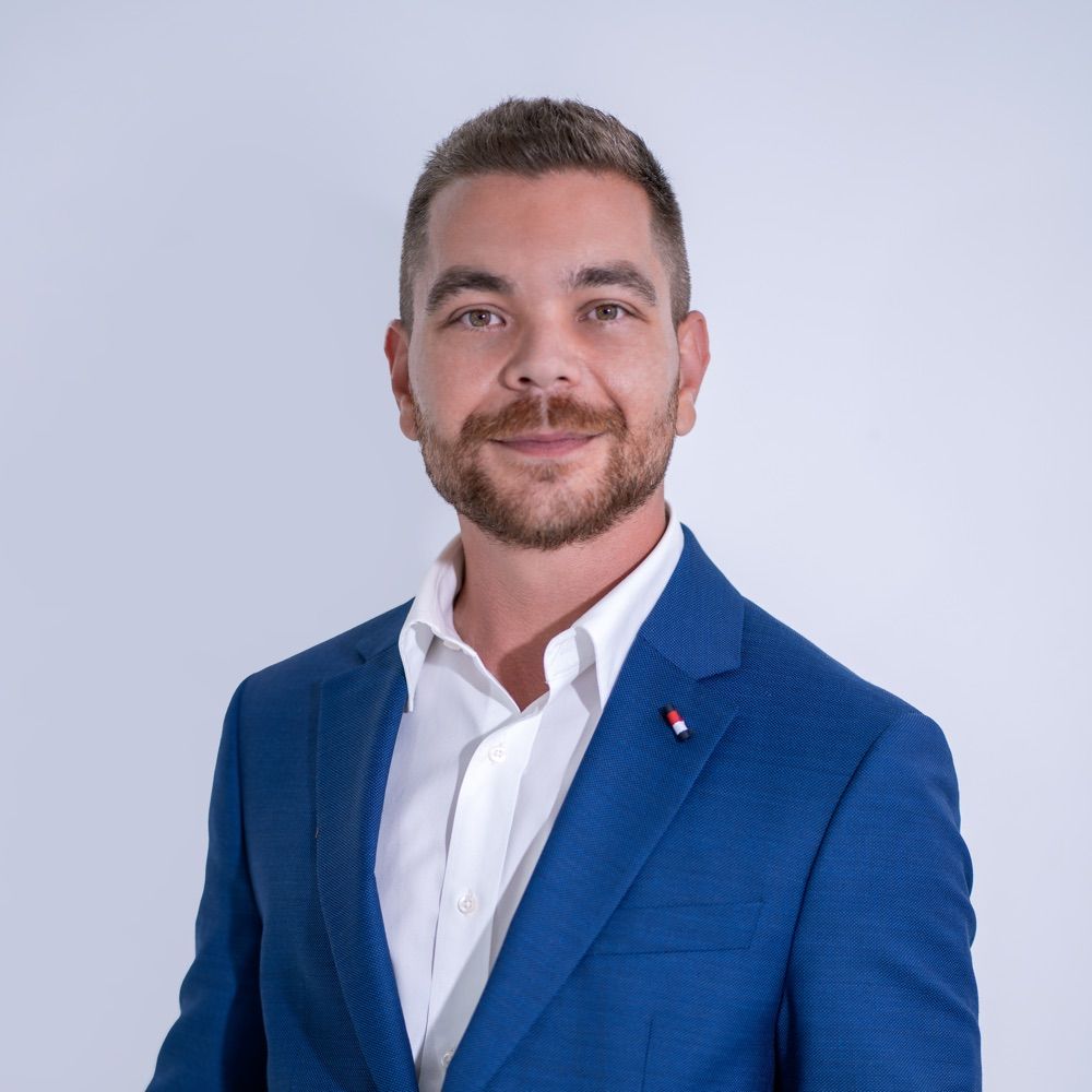 Dimitris Bouris