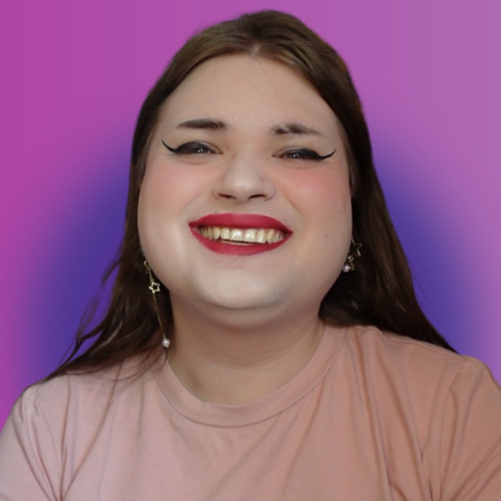 Ellie Talks Theatre