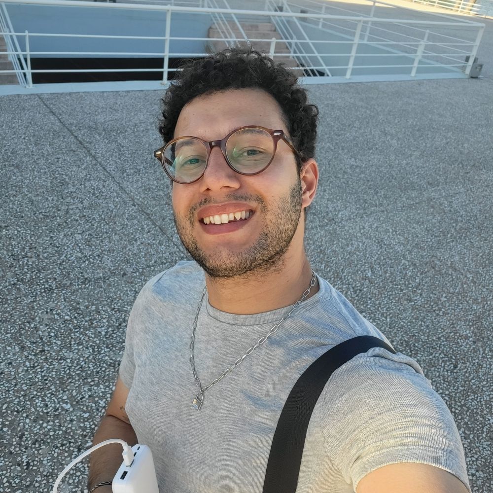 Mike Santos 