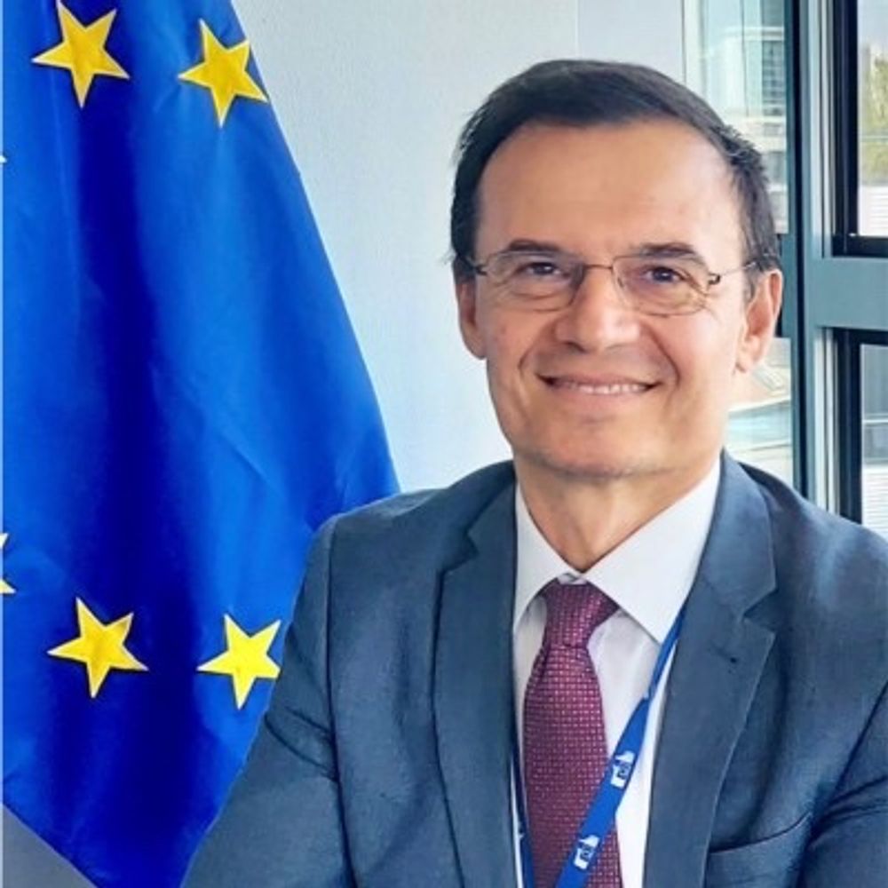 Lucian Cernat