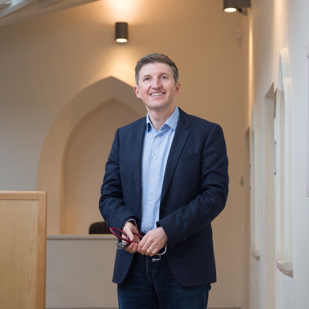 Dr. Mark Rowe