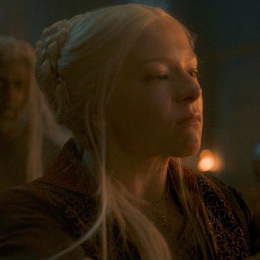 rhaemma | cão de guarda rhaenyra targaryen