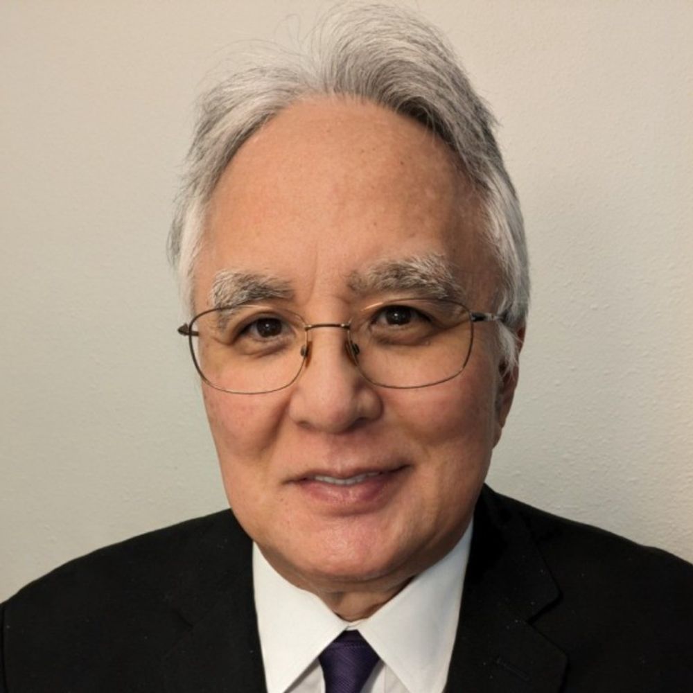 Bill Quiseng, Customer CARE expert