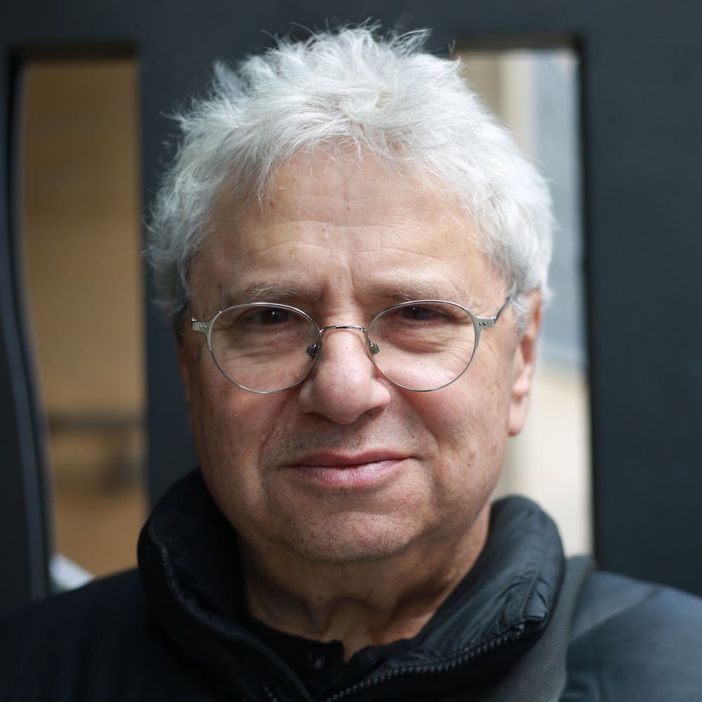 Robert Zurer