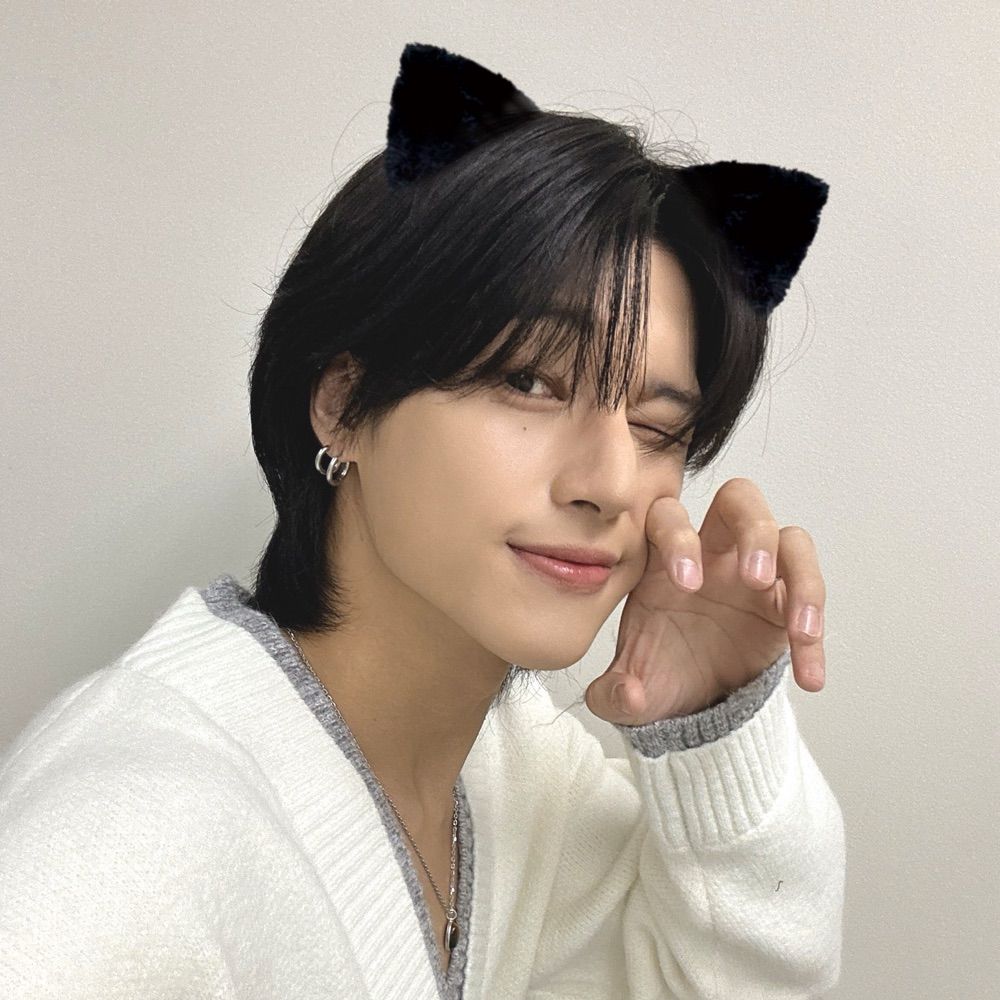 ม๊าว ‎/ᐠﹷ ‸ ﹷ ᐟ\ﾉ