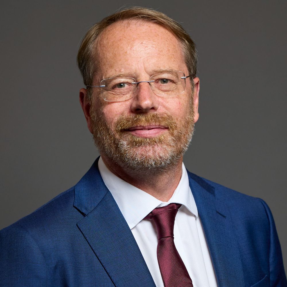 Andy MacNae MP
