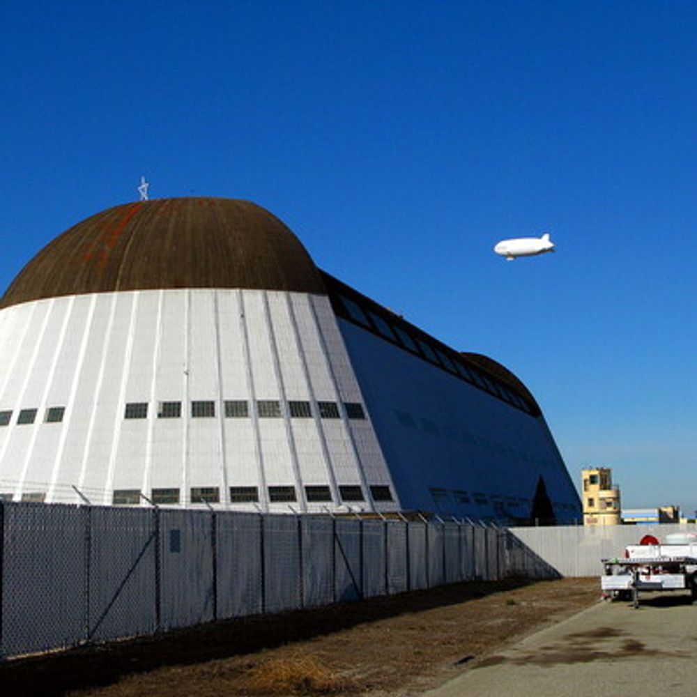Moffett Hangar 1