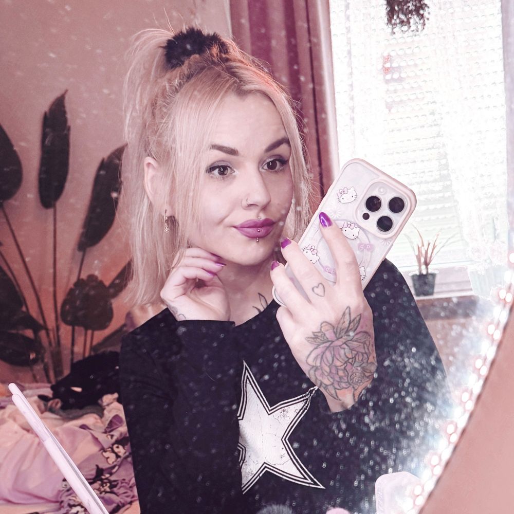 ❥ 𝚢𝚘𝚞𝚛 𝚏𝚊𝚟𝚘𝚛𝚒𝚝𝚎 𝚟𝚒𝚕𝚕𝚊𝚒𝚗