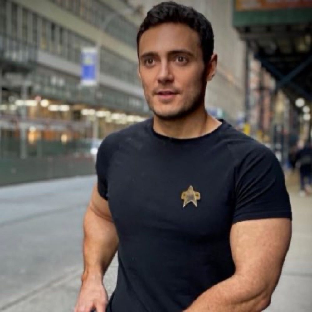 Steven Romo 
