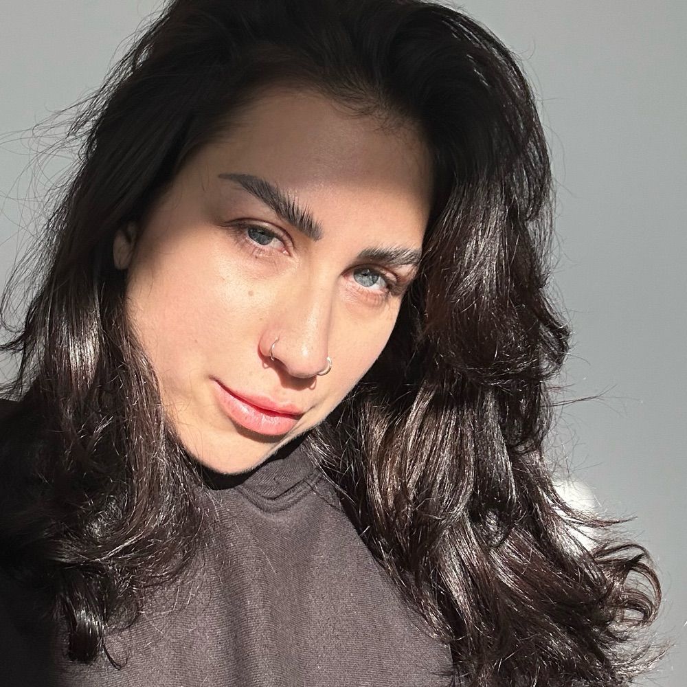 ADRIANNA STABS
