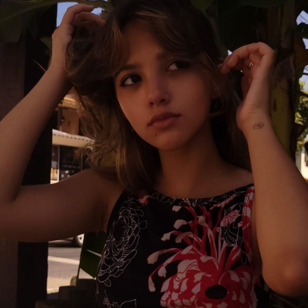 gabriela 💮