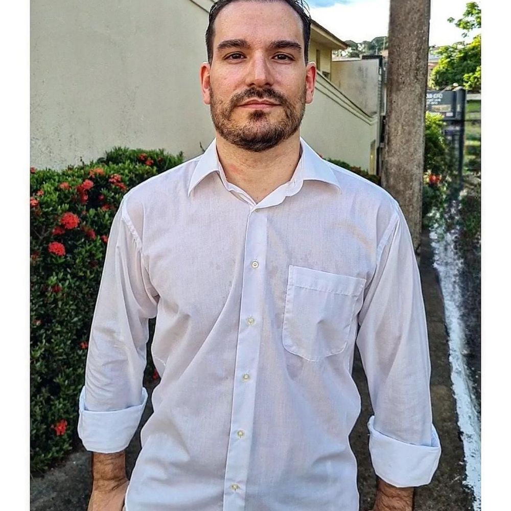 Mateus Nava