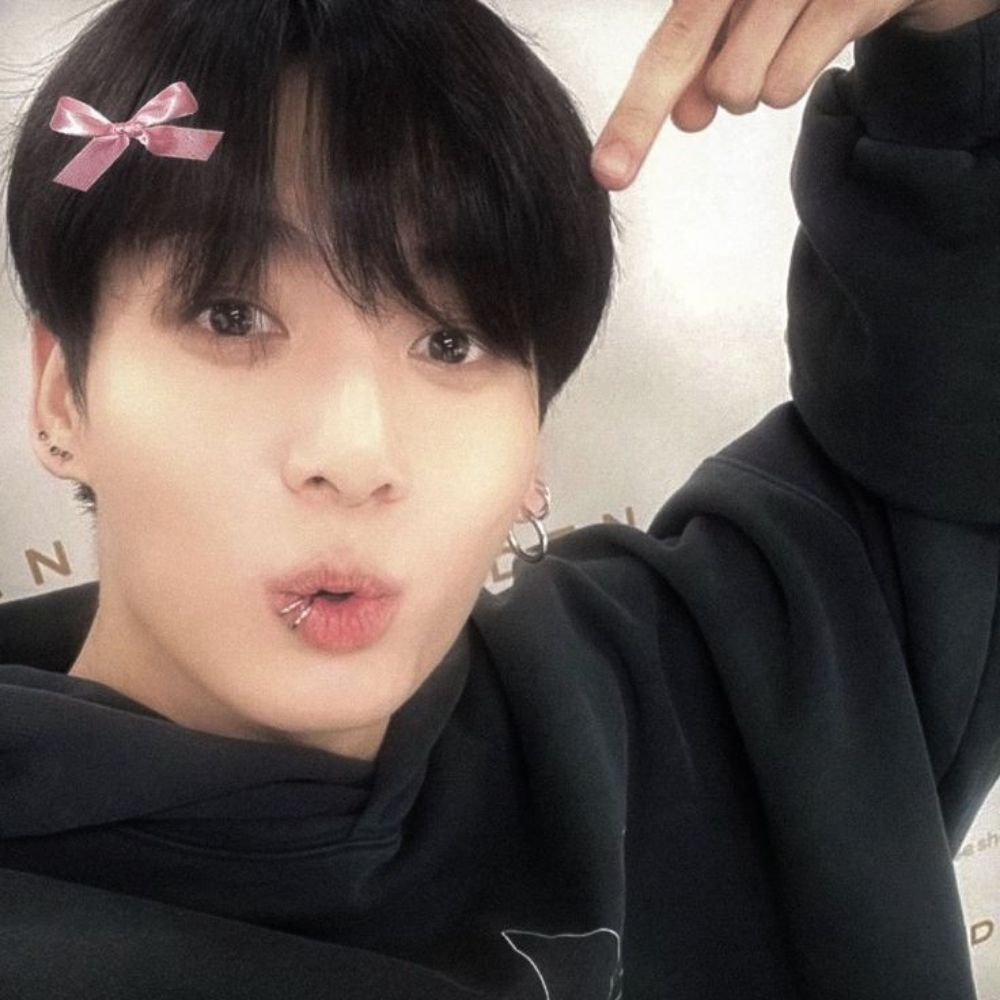 KOOKIE💜🐰