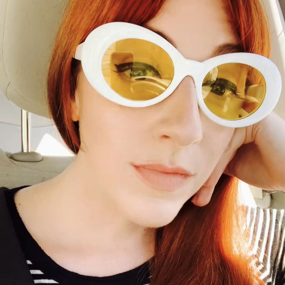 ShanjEla Bowie Chillbot