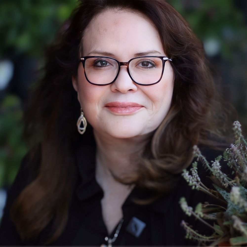 Linda G Comanche Psychic