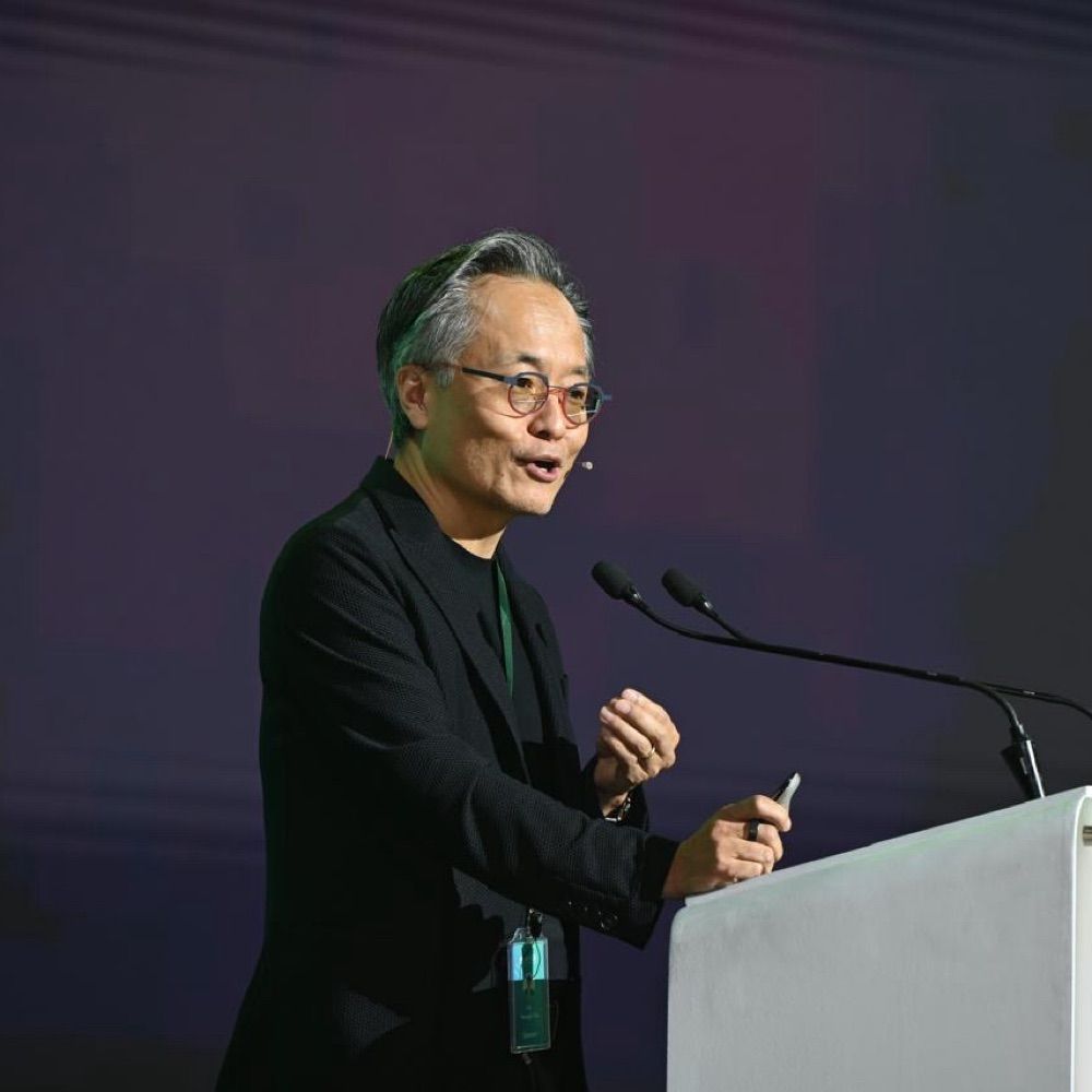 Youngjin Yoo