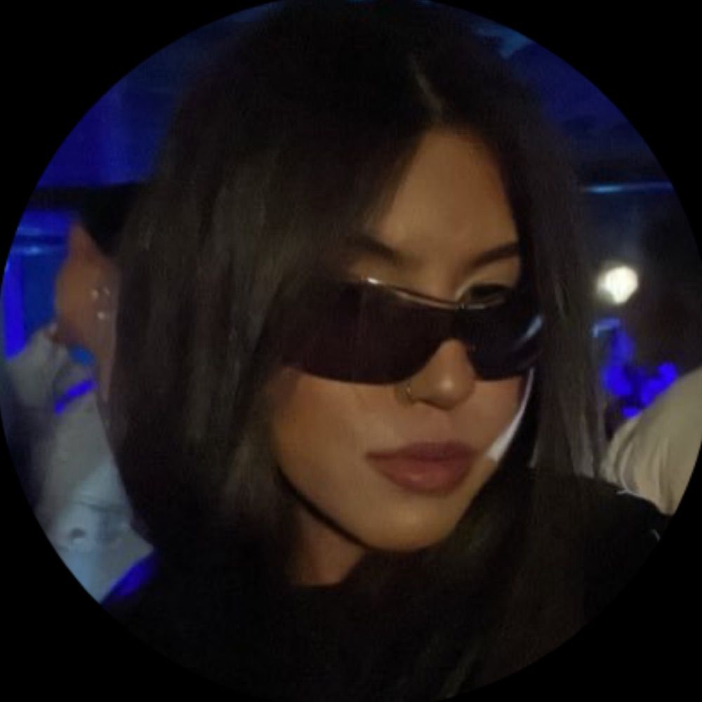 💋
