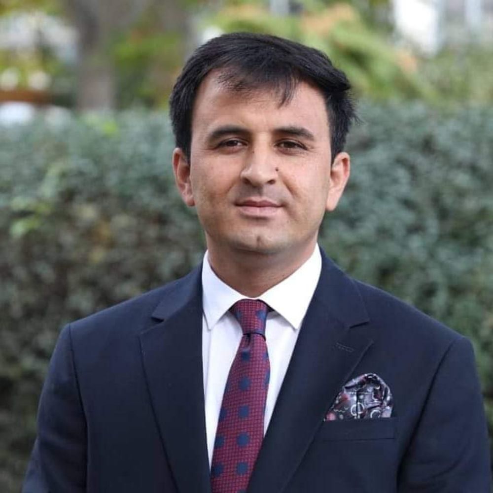 Akbar Rostami