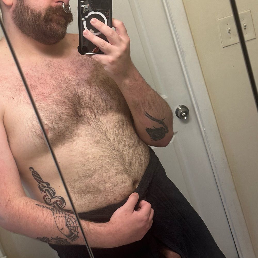 ✨ yet another hairy cub ✨