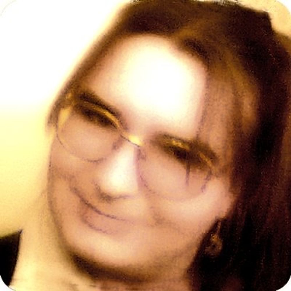 Gwendolyn Ann Smith's avatar