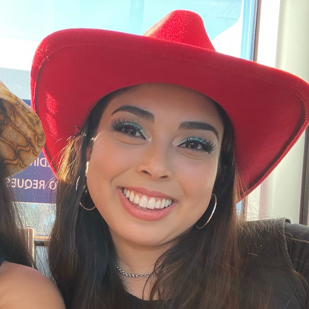 Corina Yballa