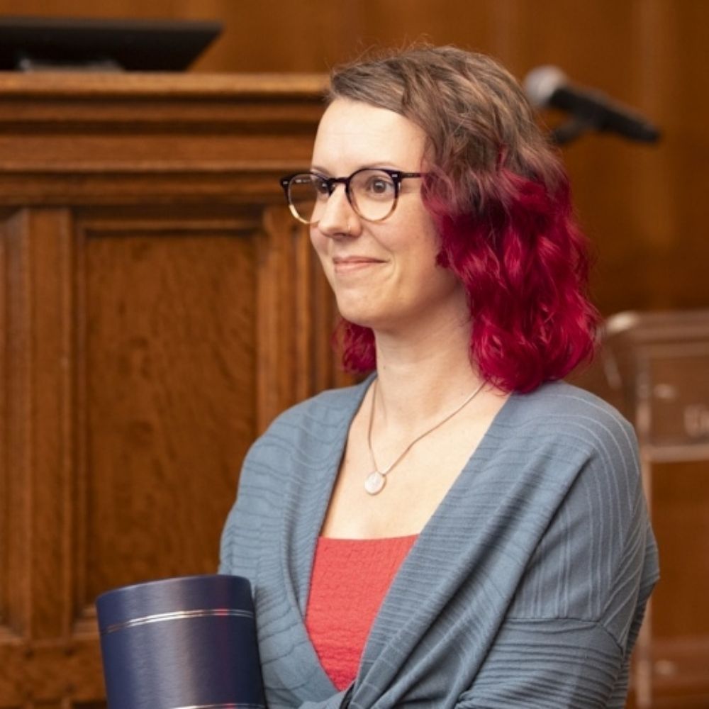 Dr. Marije Kuipers