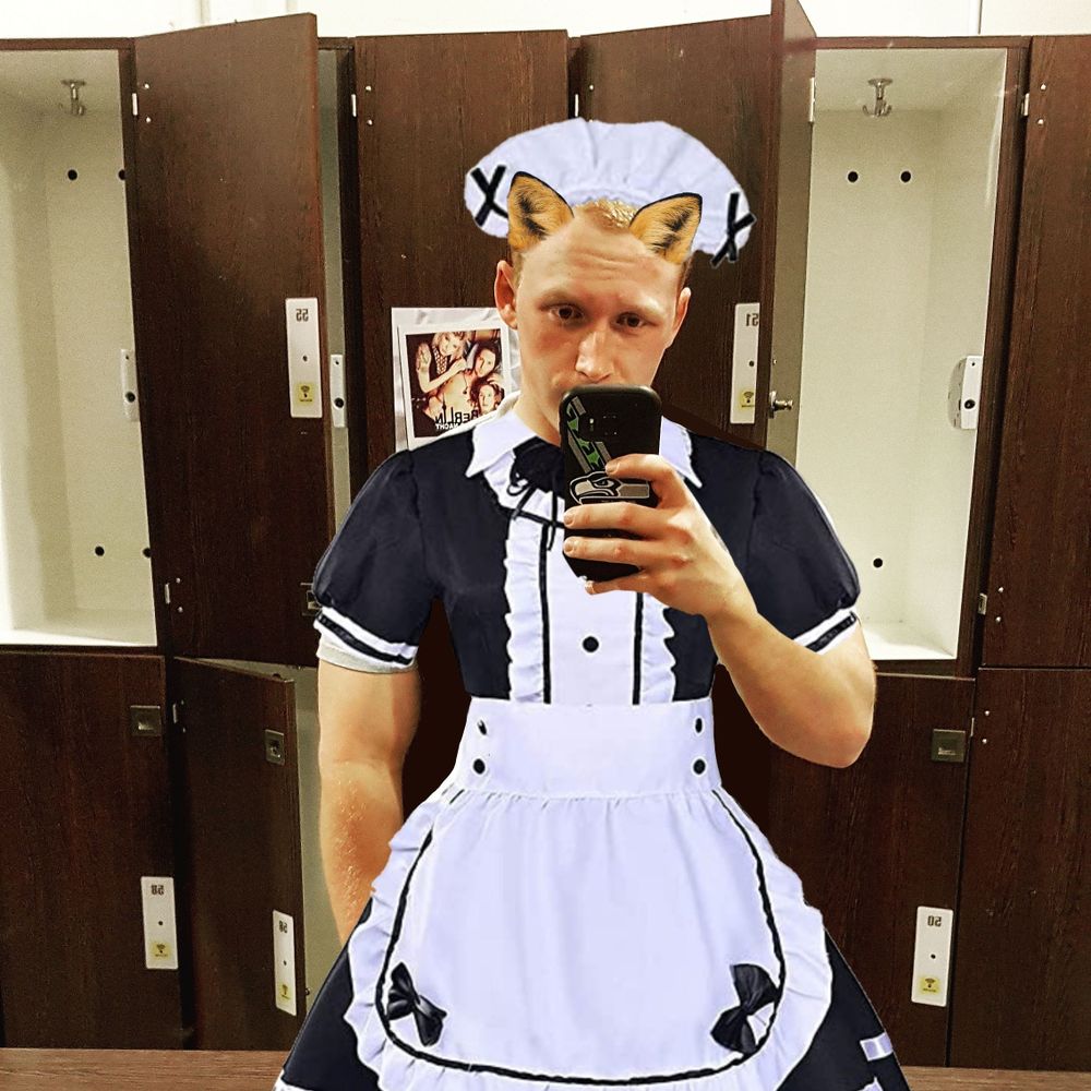 Böse Fox Maid Hasta