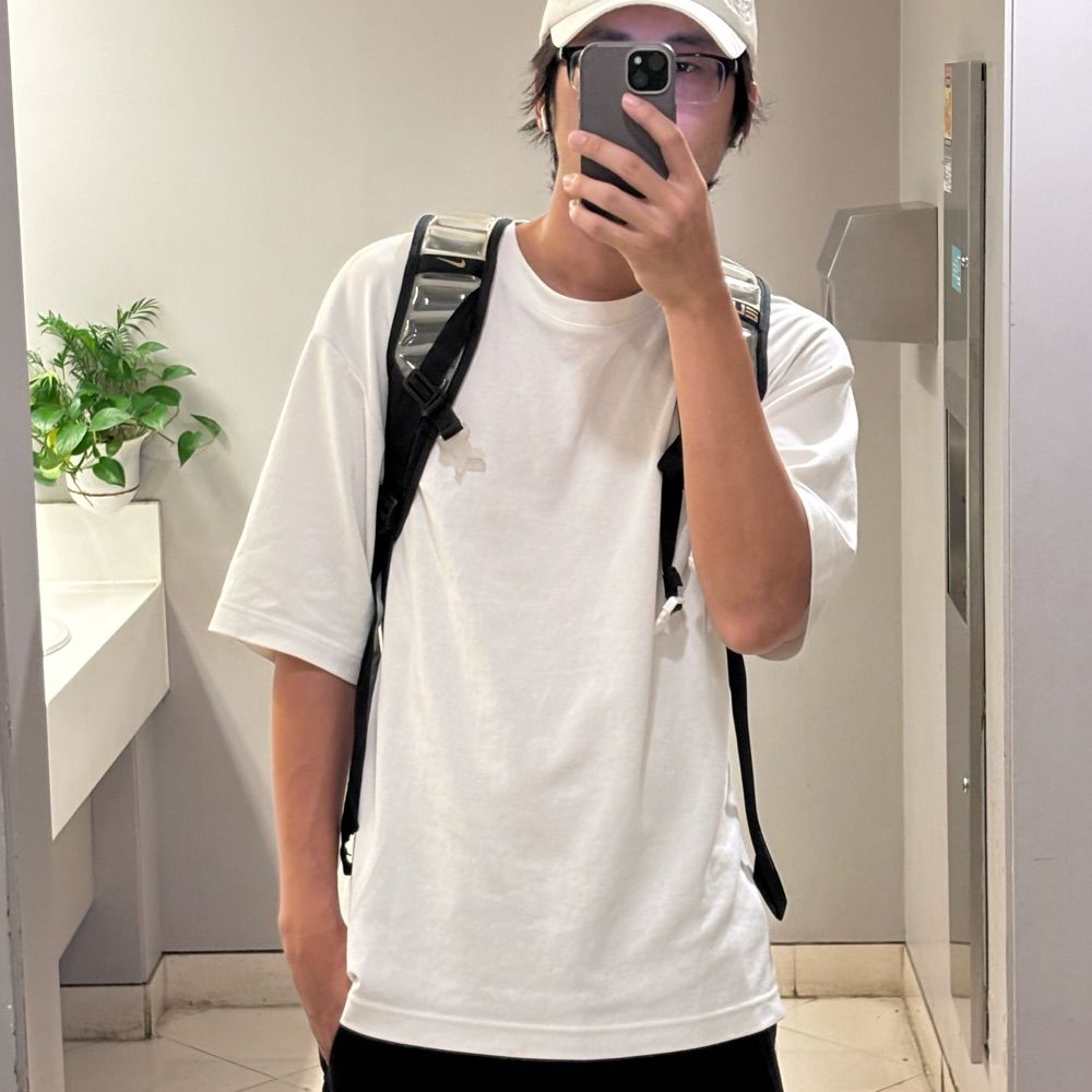 𝐃