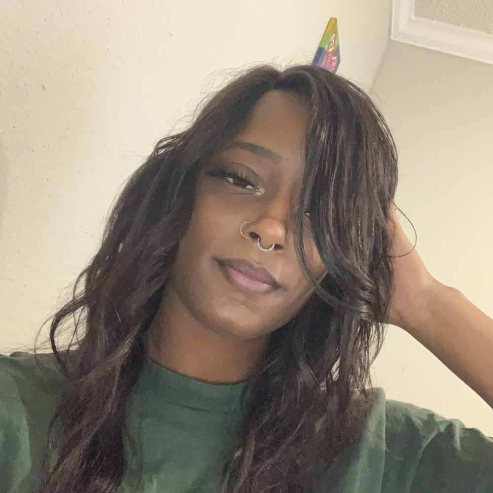 Dee2nise