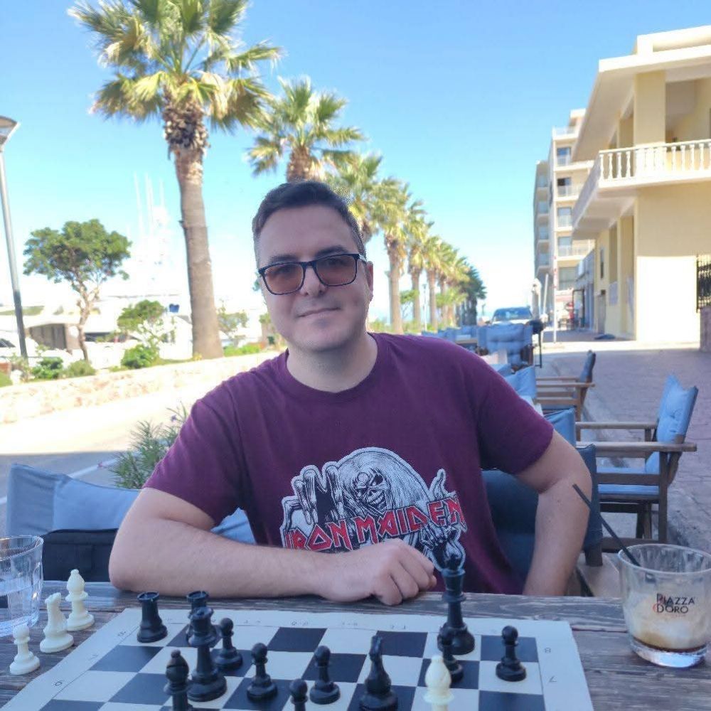 Alex Vorrias Άλεξ Βορριάς