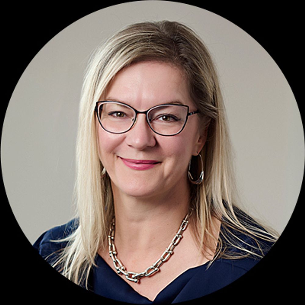 Dr. Lisa Calder (she/her)