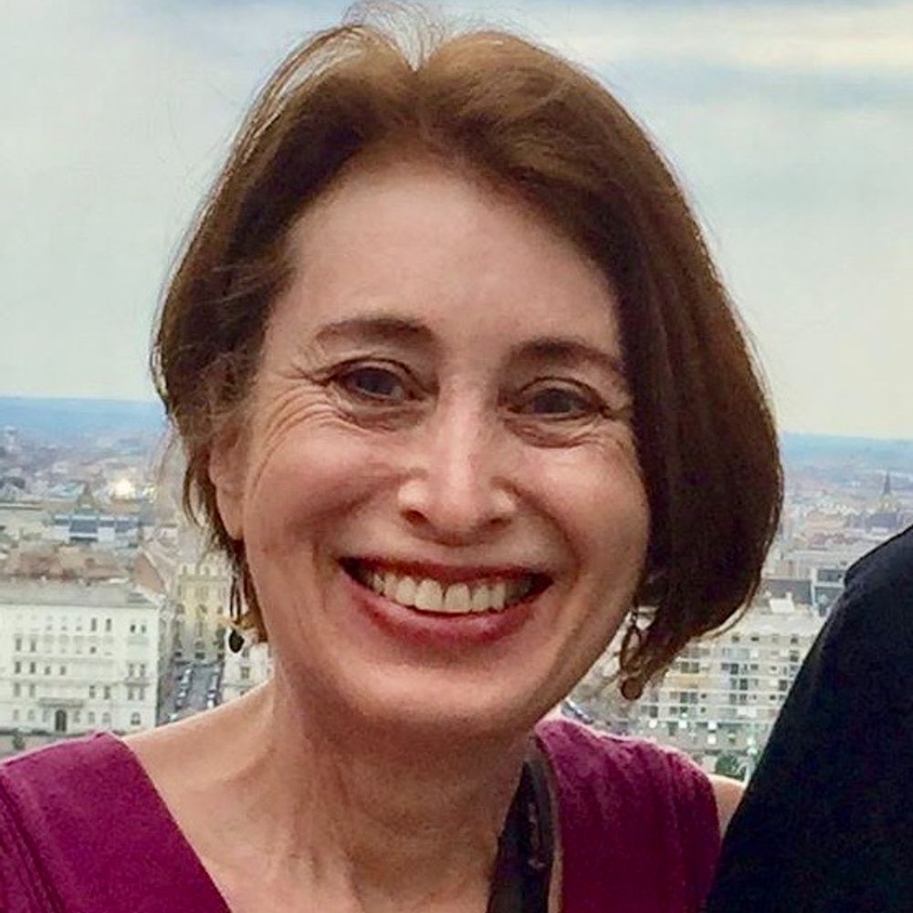 Julie Mandell