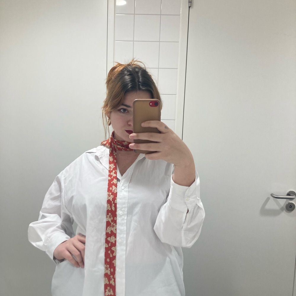 Elise Maes (she/her)