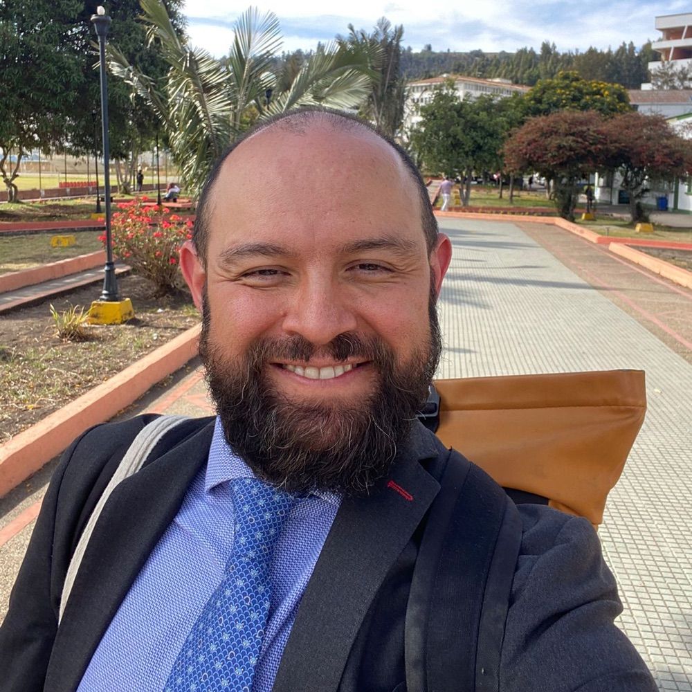 Mauricio Albarracín Caballero