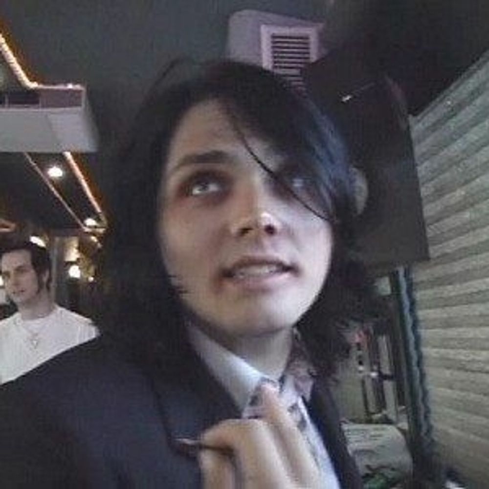 Michael gay satânico ♱