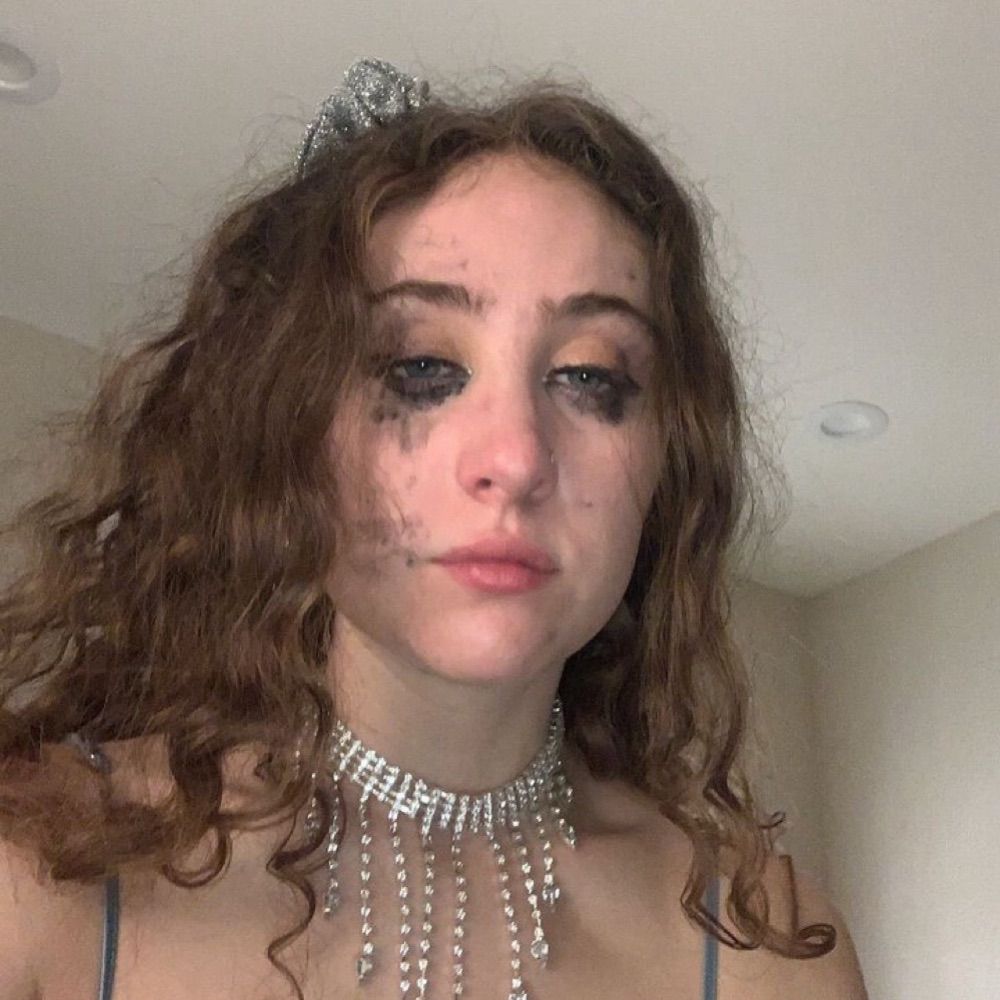 ⚢