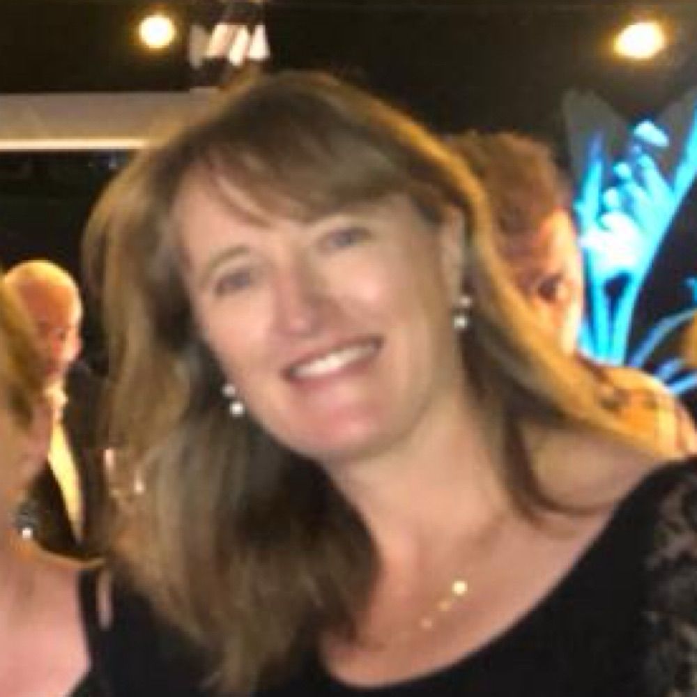 Prof Lisa Keay