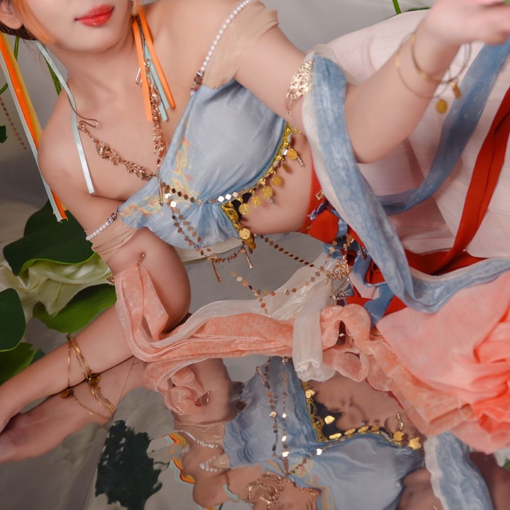 เฟิงฮวาเสวี่ยเยวี่ย (风花雪月)