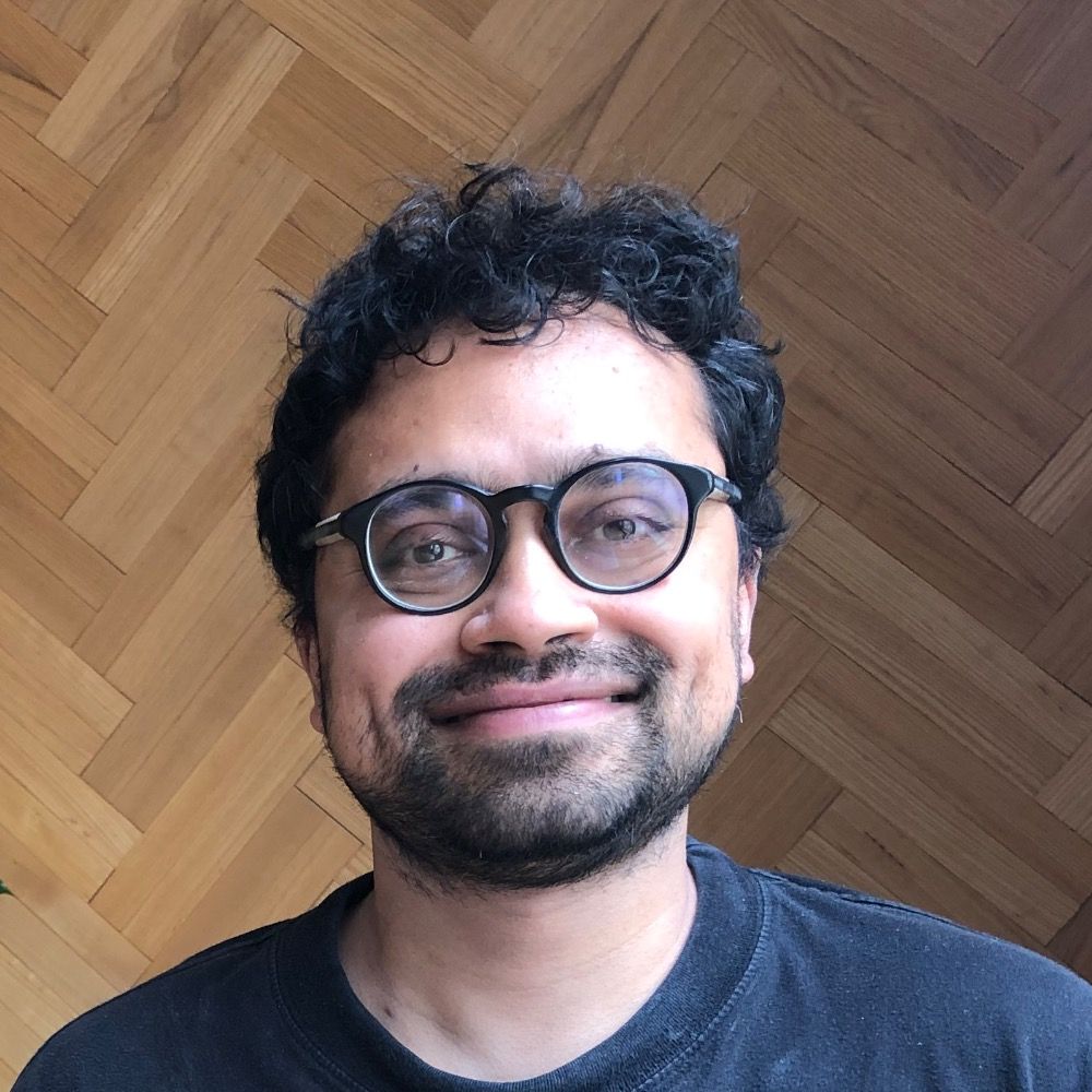 Asheesh Kapur Siddique's avatar