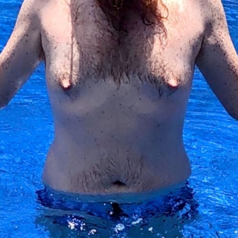 nipple pig