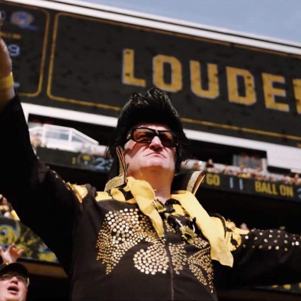 Hawkeye Elvis