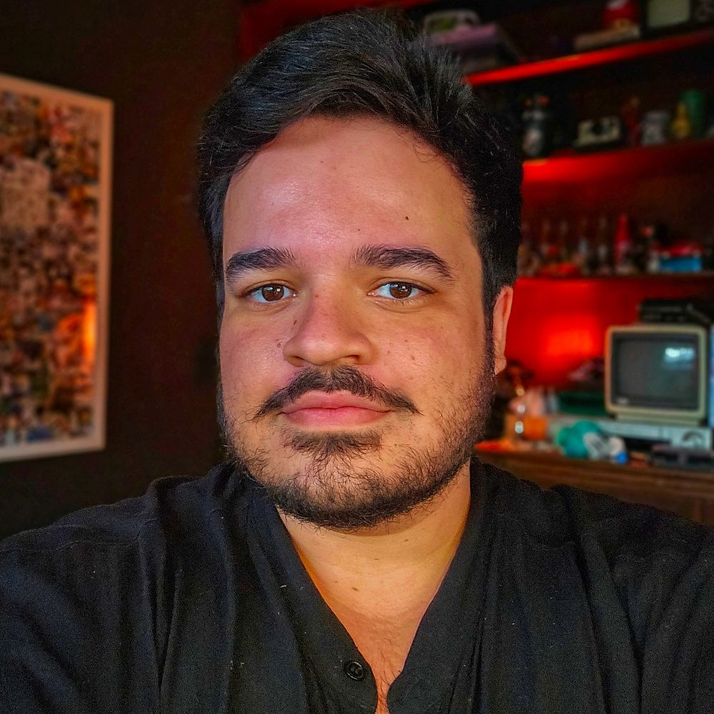 Erik Gustavo